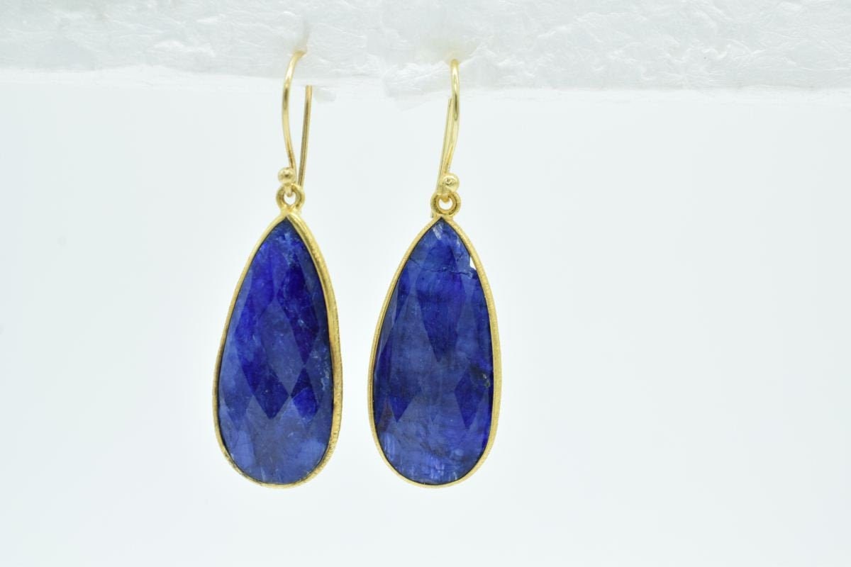 Natürliche Blaue Saphir Ohrring, Baumeln Lange Ohrringe, Großen Stein Brautjungfer Geschenk, Weihnachtsgeschenk, September Geburtsstein, Neujahr von Jewelsmilano