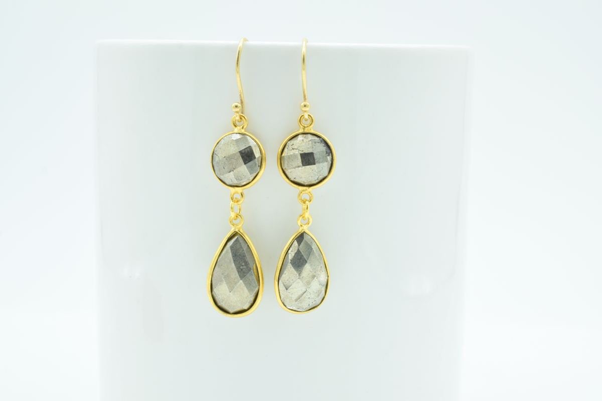 Natürliche Pyrit Ohrring, Baumeln Graue Farbe Gold Minimalist Boho Dual Stein Ohrring von Jewelsmilano