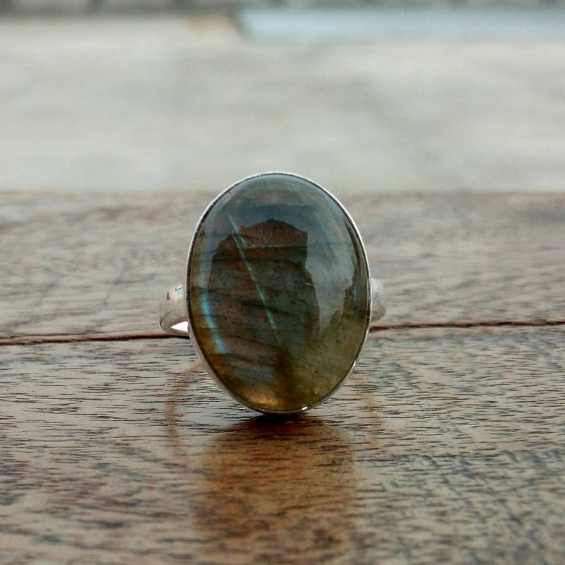 Bluefire Labradorit Ring Ovaler Edelstein, 925 Sterling Silber von Jewelsofartstudio