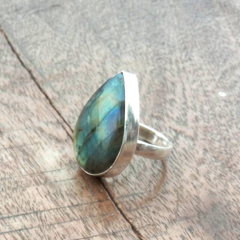 Lässiger Labradorit Sterlingsilber Ring Blaues Feuer Edelstein, Handgemachter Schmuck von Jewelsofartstudio