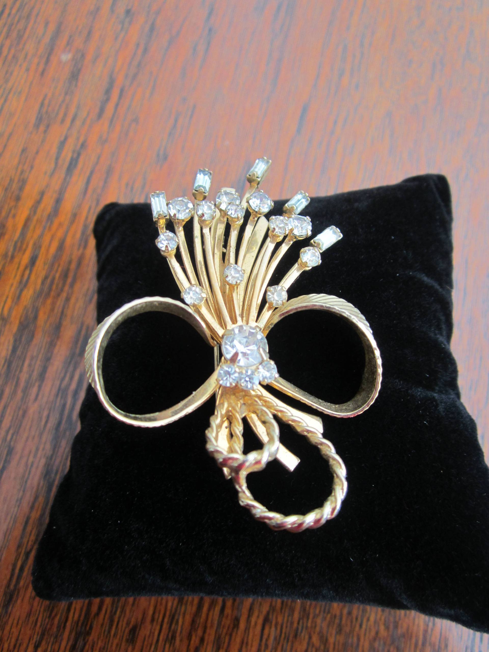 Jahrgang Sarah Coventry Bouquet Von Strass-Brosche Kostenloser Versand | Usa Jahrgang Sarah Coventry Bouquet Von Strass-Brosche Kostenloser Versand | Usa von JewelsoftheCastle