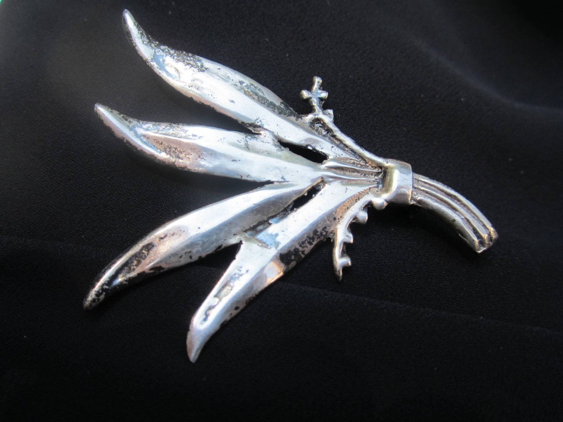 Sehr Alte Schwere Sterling Silber Brosche-Gestempelt-Kostenloser Versand | Usa Sehr Alte Schwere Sterling Silber Brosche-Gestempelt-Kostenloser Versand | Usa von JewelsoftheCastle