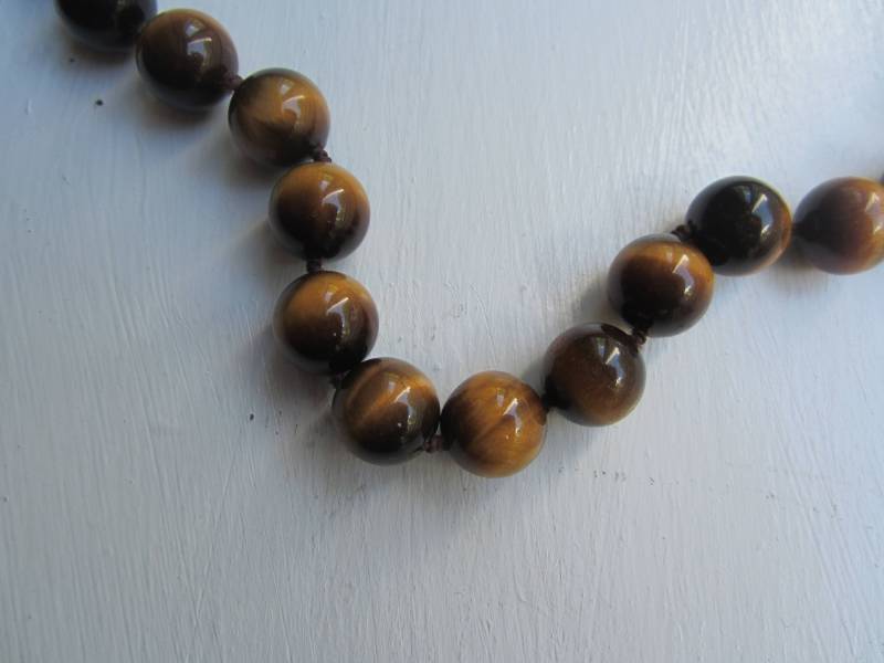 Vintage 14mm Echte Tigerauge Handgeknüpfte Halskette - Kostenloser Versand | Us Vintage 14mm Echte Tigerauge Handgeknüpfte Halskette - Kostenloser Versand | Us von JewelsoftheCastle