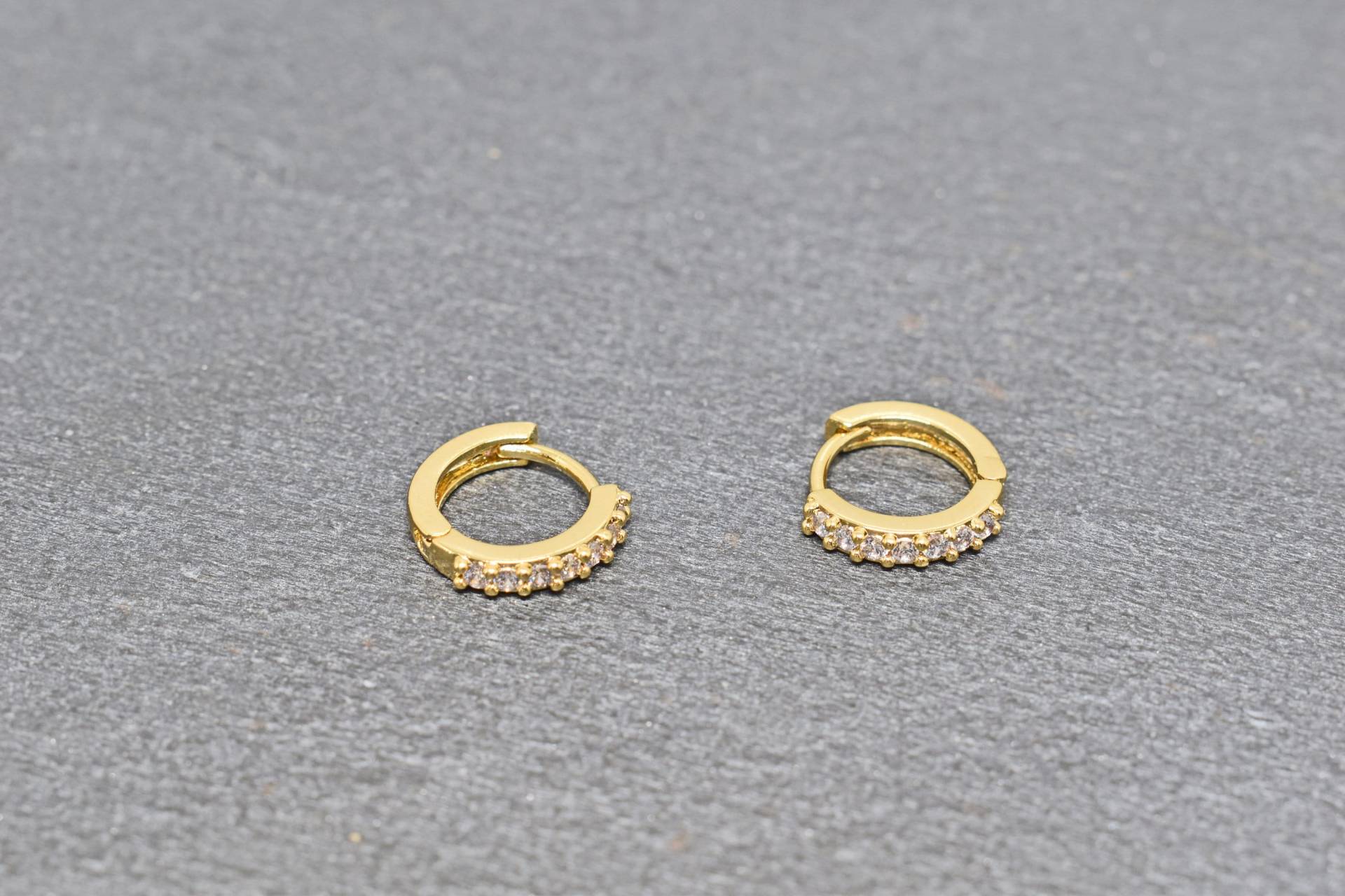 Ohrringe, Cem-21G, 2 Stück, 16K Glänzend Vergoldete Messing, Cubic Zirconia, 12 Mm, Nickel Frei von JeweltechDesigns