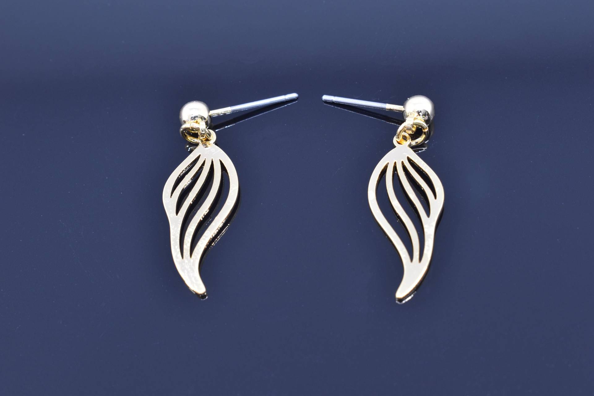 Ohrringe, Ea-52G, 1 Paar, 16K Glänzend Vergoldet Messing, Nickel Frei Beschichtung | Palladium, Kugelpfosten 4mm, Insgesamt 28mm Lang von JeweltechDesigns