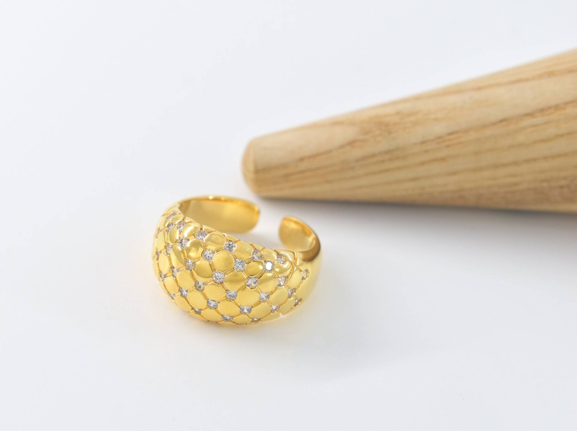 Ring, Rw-115G, 1 Stück, 16K Glänzend Vergoldetes Messing, Cz Innere 17mm, Verbesserte Mikron Vergoldung von JeweltechDesigns