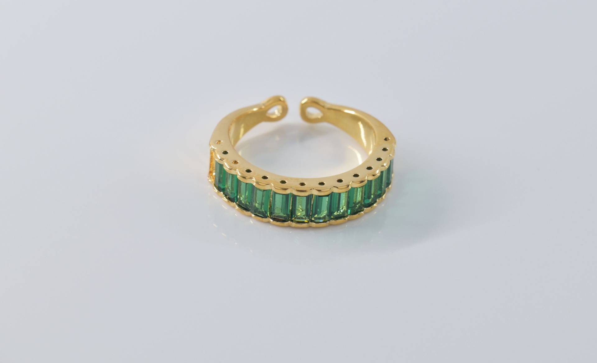 Ring, Rw-26Gem, 1 Stück, 16K Glänzend Vergoldeter Messing, Smaragd, Cz Innere 17mm, Verbesserte Vergoldung, Verstellbarer Ring von JeweltechDesigns