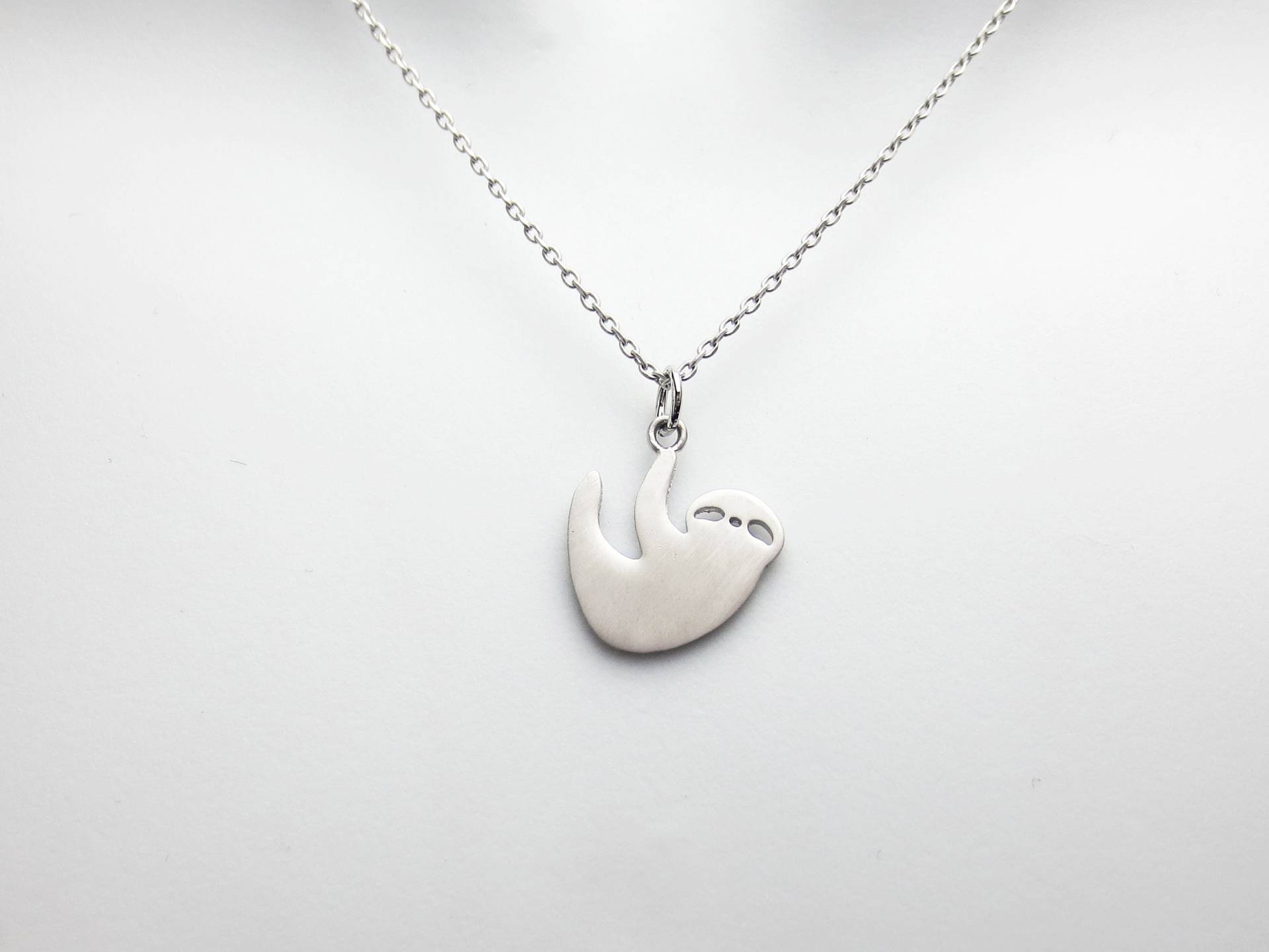 Faultier Halskette, Gold Silber Tier Niedliche Zierliche Freundschaft Geschenk, Mama Papa Geschenk von Jeweltown