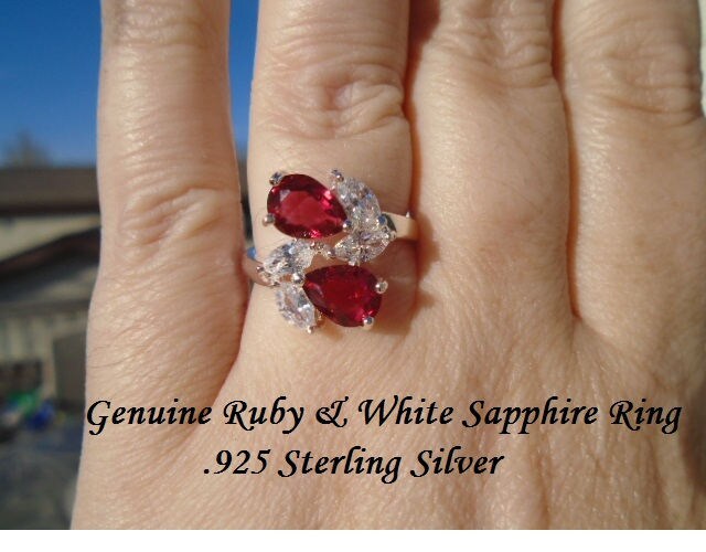 Echter Rubin & Weiß Saphir Ring Größe 8 von JewelyBySuzette