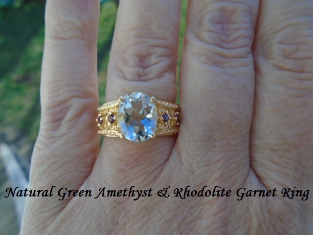 Natürliches Grün Amethyst & Rhodolite Garnet Ring Größe 7 von JewelyBySuzette