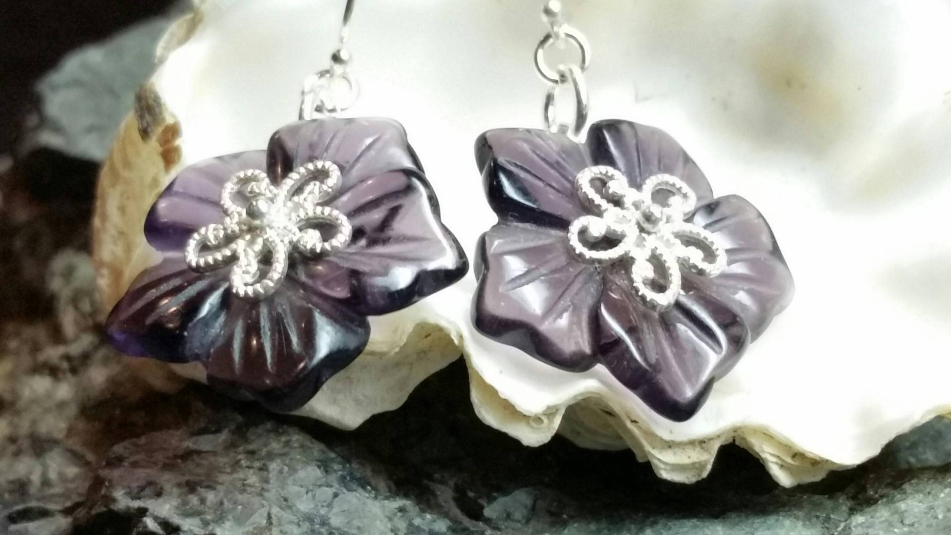 Fabelhafte Fluorit Blume & Sterling Silber Ohrringe Fabelhafte Fluorit Blume & Sterling Silber Ohrringe von JewelzoftheIsle