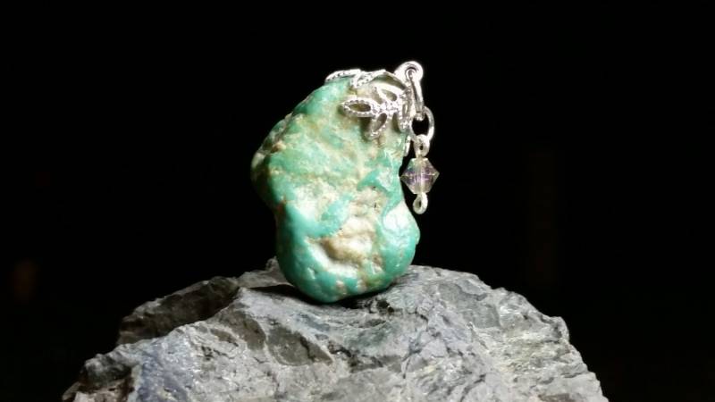 Funky Türkis & Silber Nugget Anhänger von JewelzoftheIsle