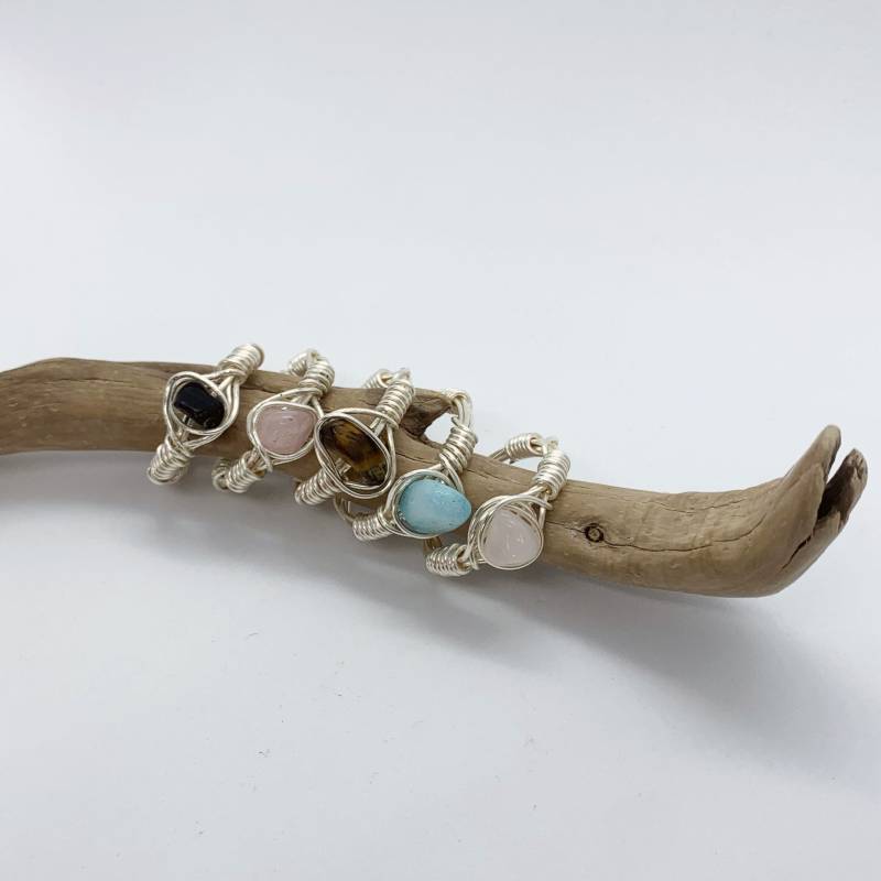 Custom | Silver Crystal Wire Rings Fairy Crystal Style von JewlsBySenija