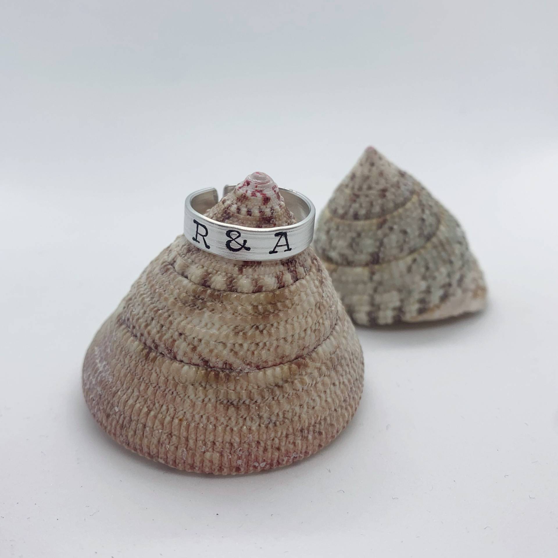 Custom | Stamp Rings Ring With Initials Gold Or Silver & Sign von JewlsBySenija