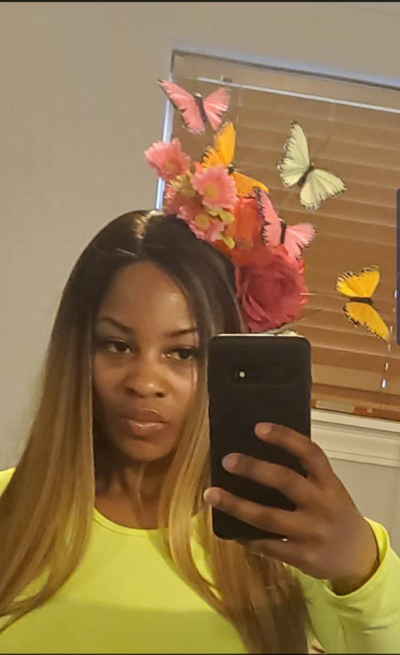 Grün Pink Orange Ostern Floral Fascinator Heller Frühling Schmetterling Haar Blume Elegant Gartenparty Neon Rose Fee Hatinator Kopfschmuck von JezebelsFascination