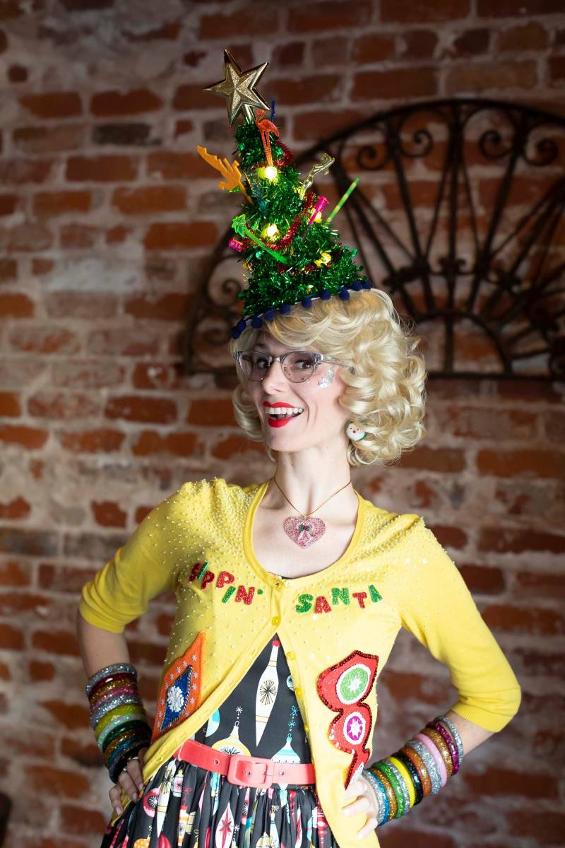 Weihnachtsbaum Hässliche Weihnachtsmütze Lustige Kopf Stück Hand Made Pullover Ornamente Candycanes Kitschmas Gold Stern Urlaub Roter Rock Lichter von JezebelsFascination