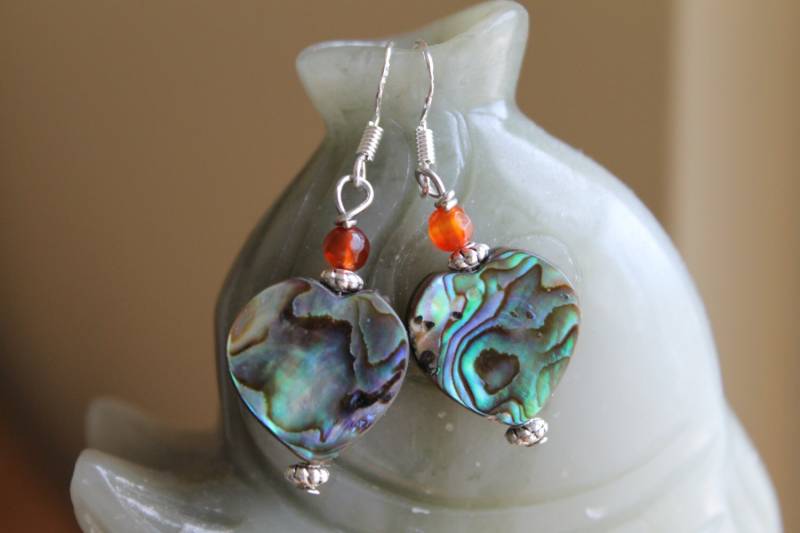 Herzform Abalone Ohrringe Mit Orange Facettierte Achate, Sterling Silber Haken von JianBeadsJewelry