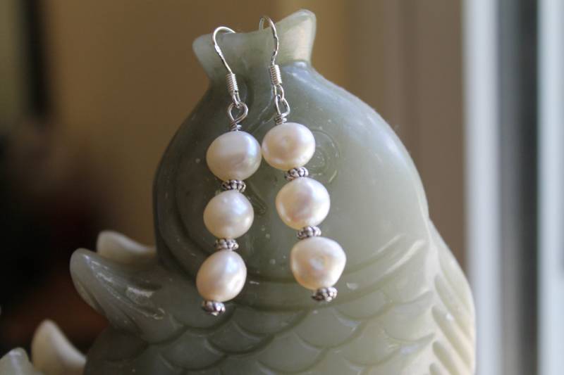 Lange Weiße Süßwasser Perlenohrringe, Sterling Silber Haken von JianBeadsJewelry