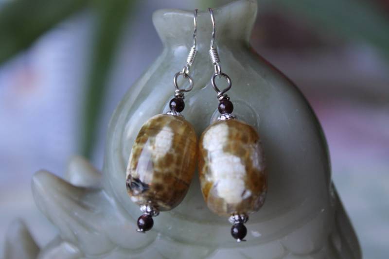 Natürliche Gelbe Achat Mit Roten Granat Ohrringe, Sterling Silber Haken von JianBeadsJewelry