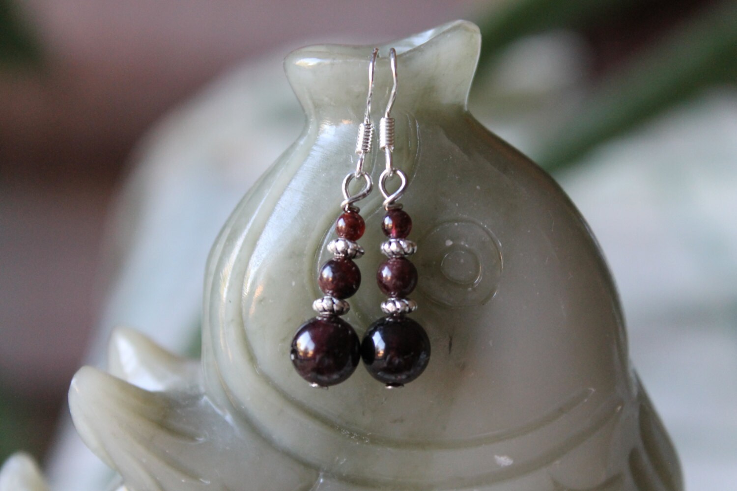 Rote Granat Ohrringe, Sterling Silber Haken von JianBeadsJewelry