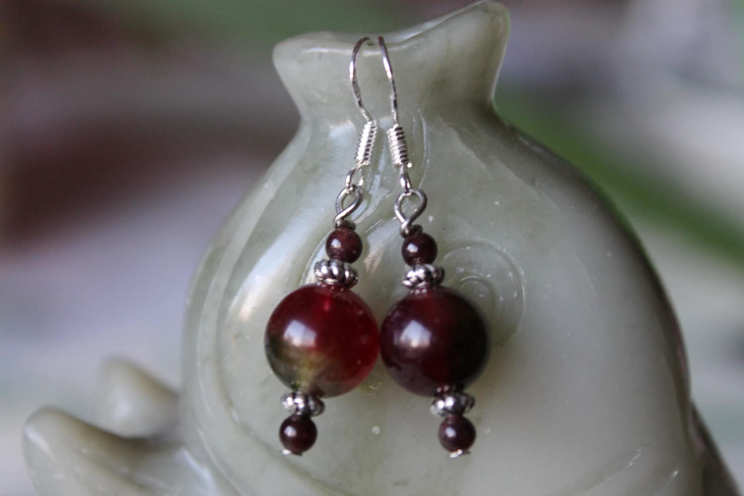 Schöne Rot Jade Ohrringe, Sterling Silber Haken von JianBeadsJewelry