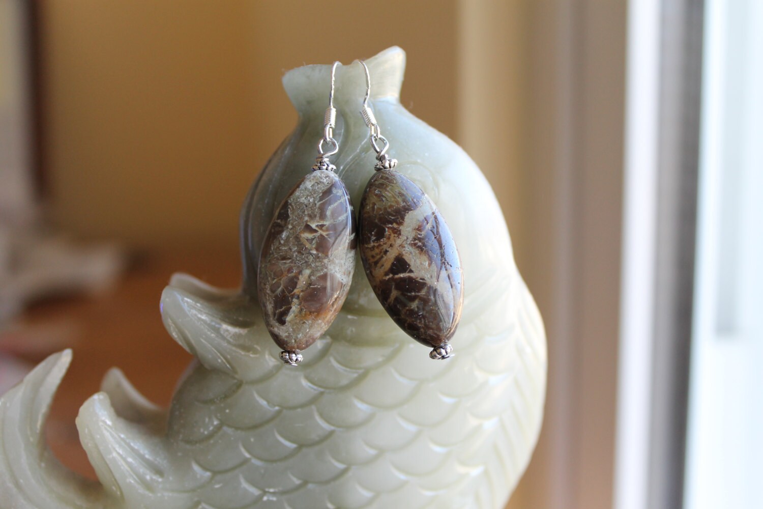 Schöne Schlangenhaut Jaspis Ohrringe, Sterling Silber Haken 01 von JianBeadsJewelry