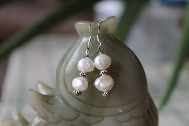 Weiße Süßwasser Perlenohrringe, Sterling Silber Haken von JianBeadsJewelry