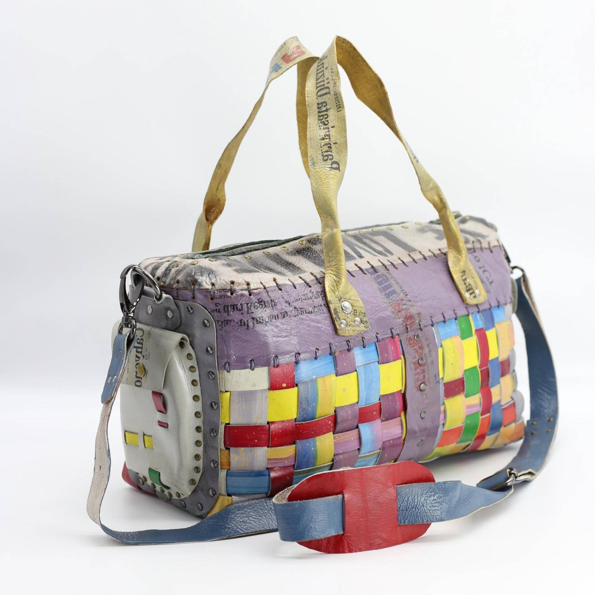 Handgefertigte Regenbogen-Reisetasche Mit Liebe Aus Recyceltem Leder Handgefertigte Regenbogen-Reisetasche Mit Liebe Aus Recyceltem Leder von JianhuiLondon