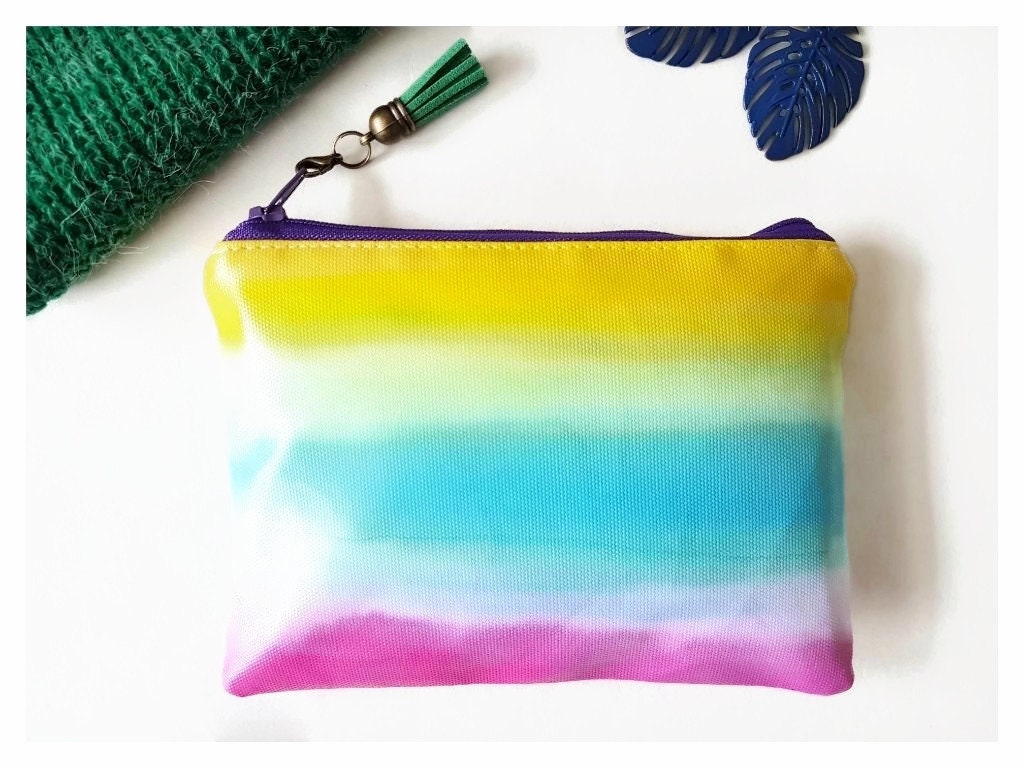 Portemonnaie Aus Kunstleder Schmale Geldbörse Mit Muster von JiggleMaWiggle