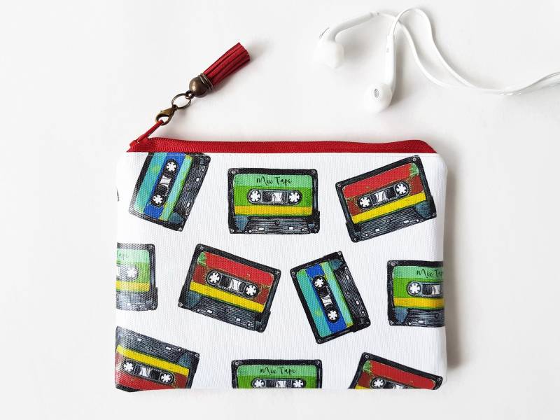 Vegan Kunstleder Geldbörse Kassette Muster, Schmale Geldbörse von JiggleMaWiggle