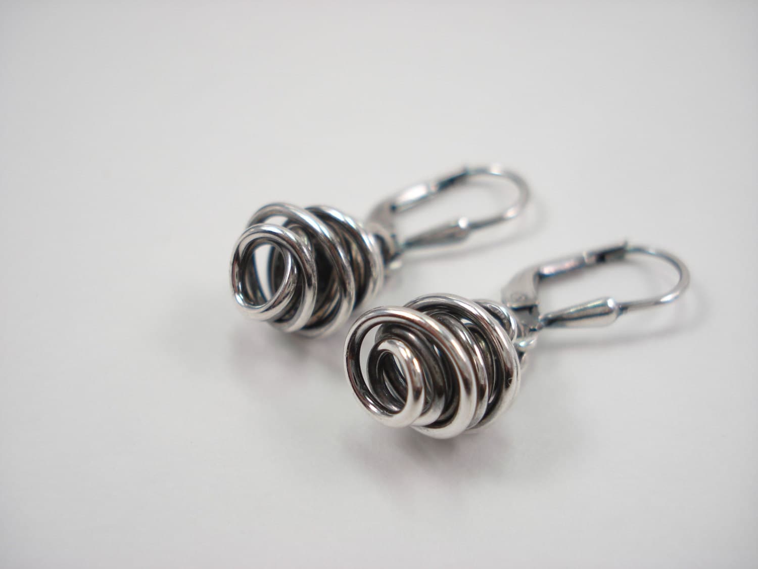 sterling Silber Korb Ohrring, Draht Wickel, Lever Back Hook Ohrring sterling Silber Korb Ohrring, Draht Wickel, Lever Back Hook Ohrring von JillGriffinJewelry