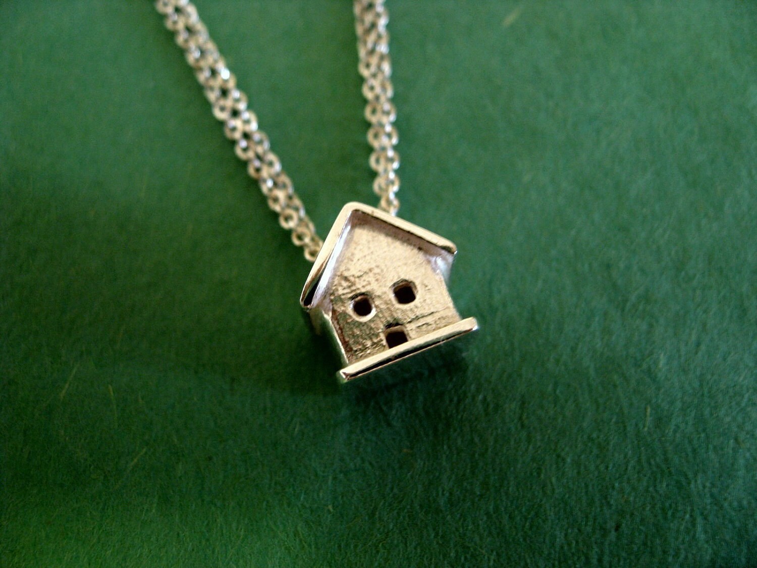 sterling Silber Halskette. Kleines Haus Mit Doppelte Kette sterling Silber Halskette. Kleines Haus Mit Doppelte Kette von JillKDavisJewelry