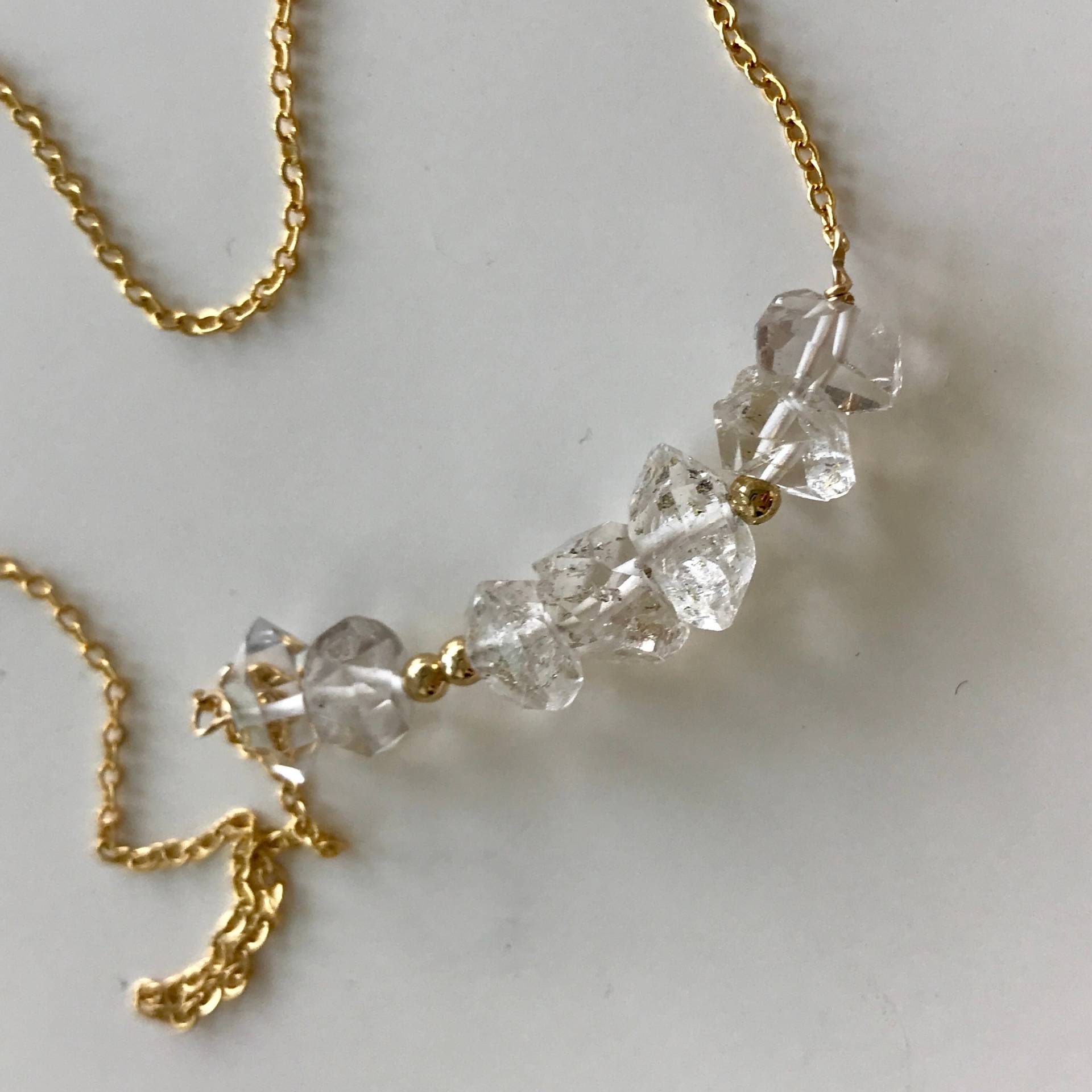 Herkimer Diamant Bar Halskette/Gelbgold Gefüllt Herkimer Diamant Bar Halskette/Gelbgold Gefüllt von JilliansSidenote