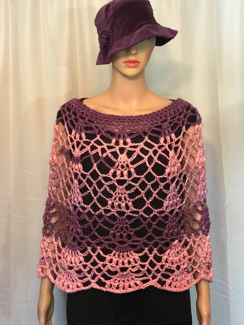 Rosa & Lila Häkel Cape Boho Poncho Rosa & Lila Häkel Cape Boho Poncho von JillyCrochet