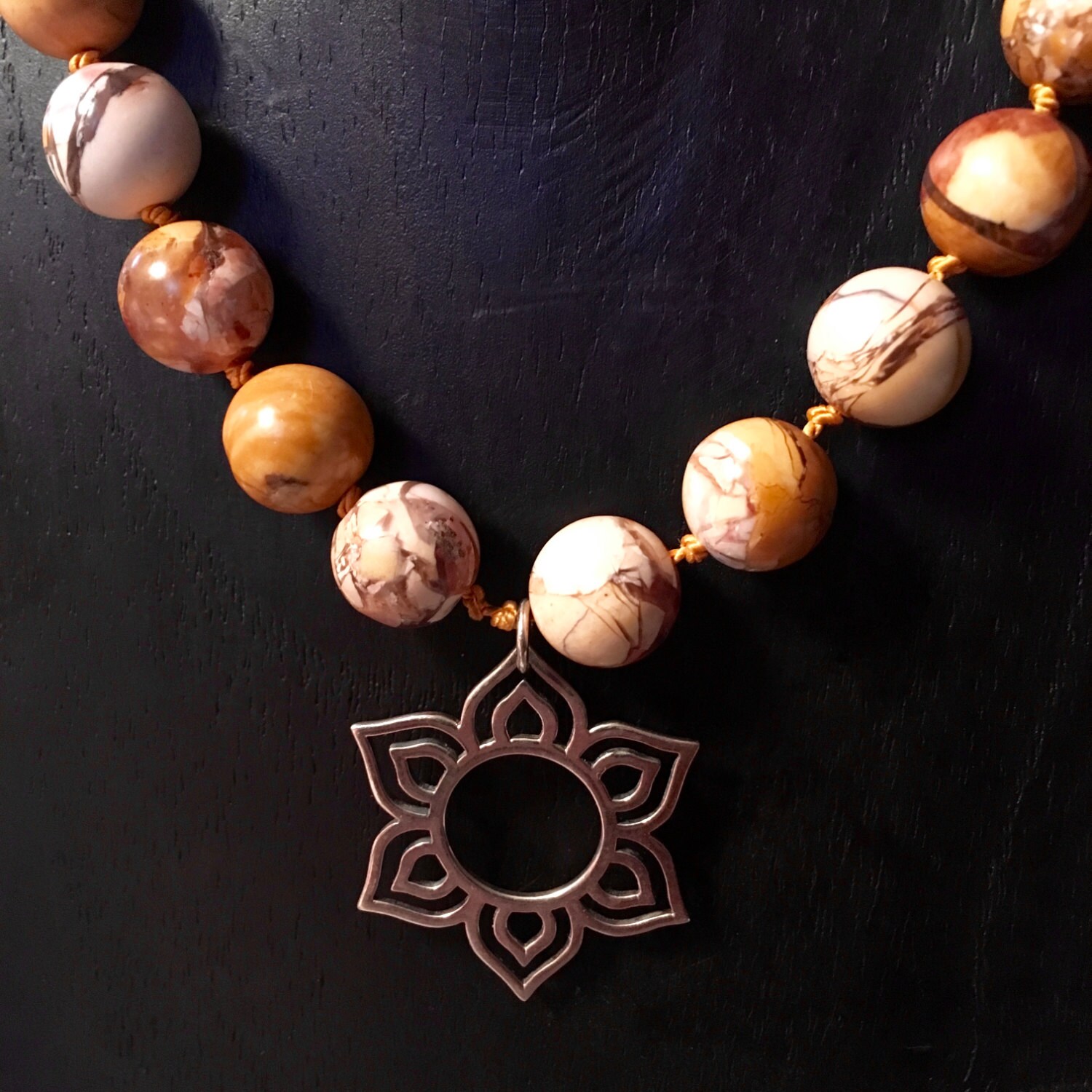 Bringen Sie Sonnenschein in Ihr Leben Bringen Sie Sonnenschein in Ihr Leben von JillzJewelry