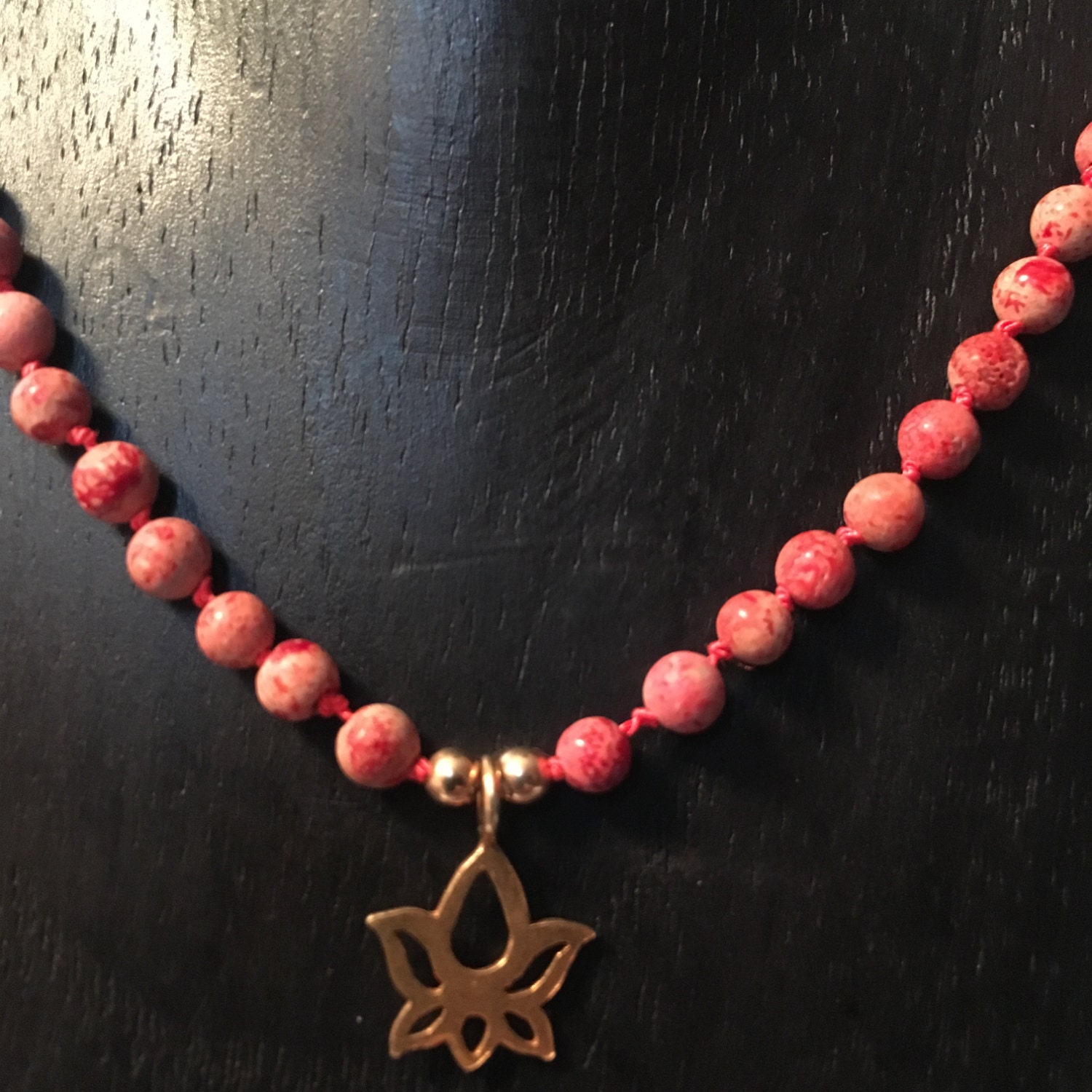 Fühle Mich Inspiriert Mit Mondstein, Korallen & Perle Fühle Mich Inspiriert Mit Mondstein, Korallen & Perle von JillzJewelry
