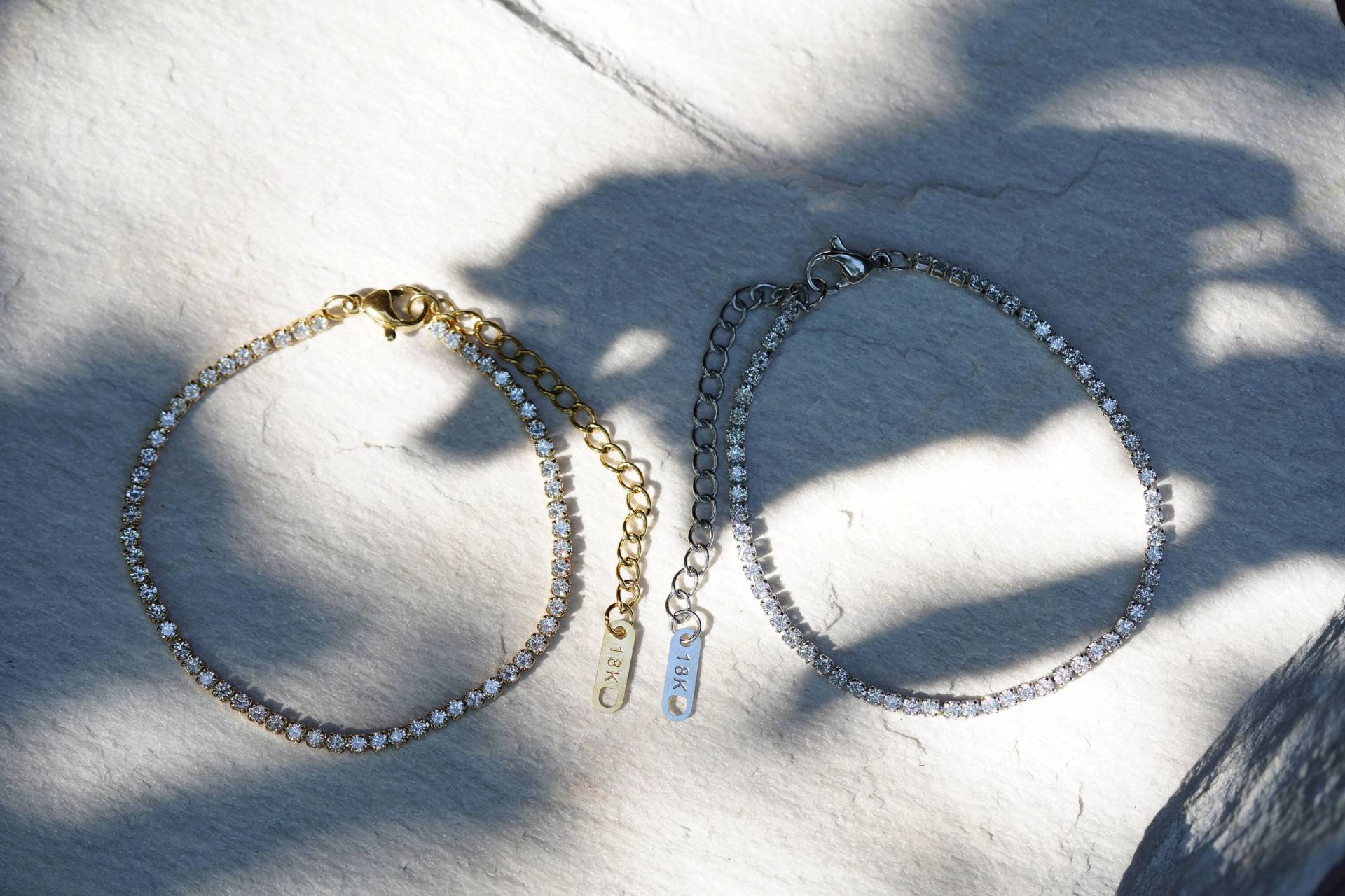 Armband Gold , Edelstein Mit Zikonia Besetzt, 316 L Edelstahl Silber Oder 18K Vergoldet, Edelstahlschmuck von JilsJewelryDesign