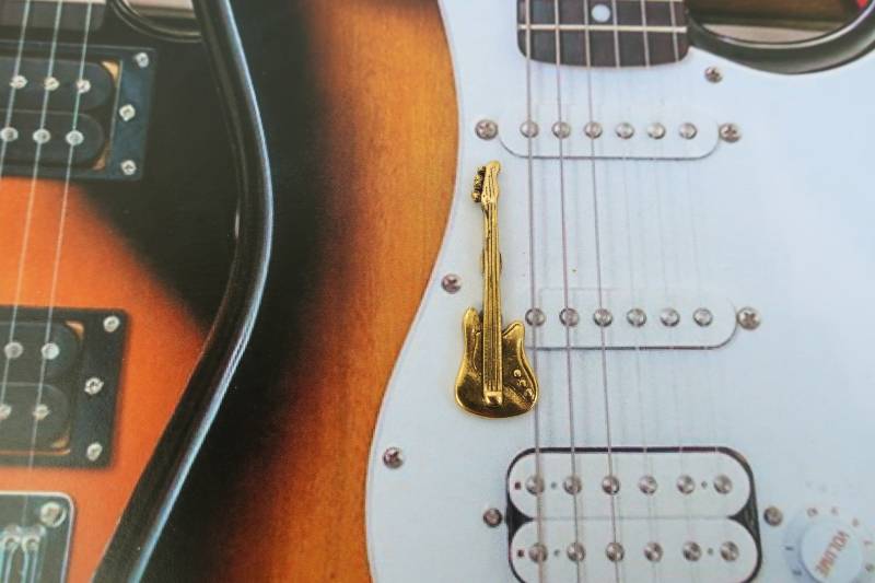 E-Gitarre Gold Dipped Zinn Revers Pin - Cc139G Musik, Musikinstrumente, Rockband, Band, Und Musiklehrer Geschenke von JimClift