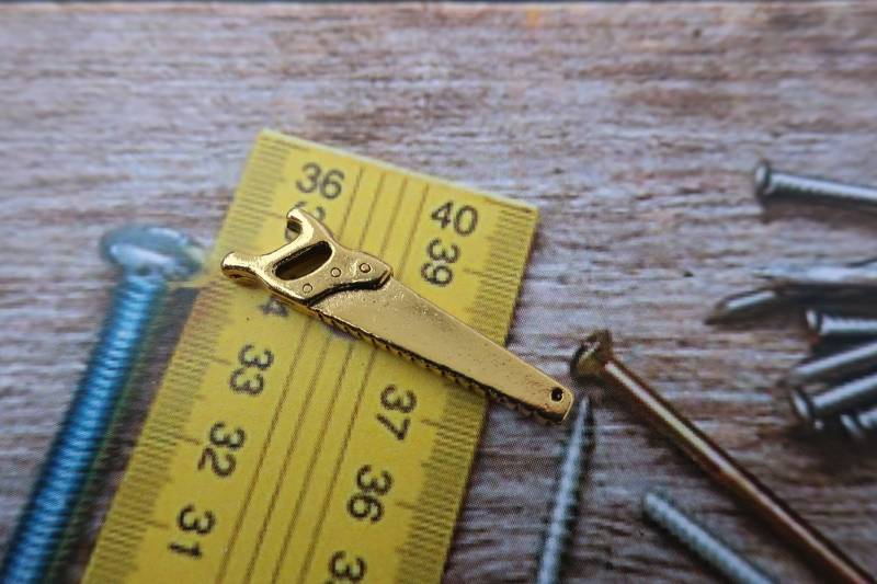 Säge Gold Getaucht Zinn Revers Pin-Cc143G - Säge, Werkzeug, Zimmermann, Handymann, Und Konstruktion Pins von JimClift
