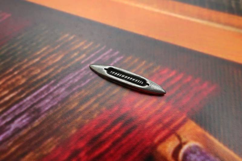 Weaver Es Shuttle Lapel Pin-Cc531 - Garn, Weben, Gilde Und Loom Pins von JimClift