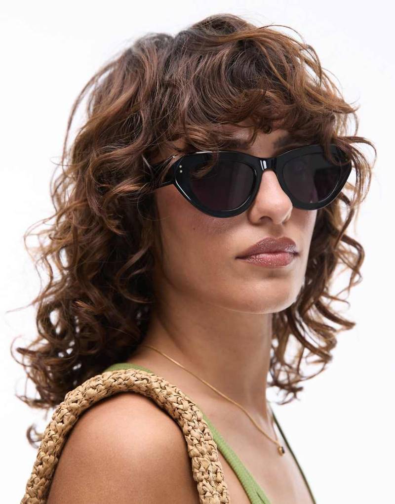 Jimmy Fairly - The Lucia - Schmale Cat-Eye-Sonnenbrille in Schwarz von Jimmy Fairly