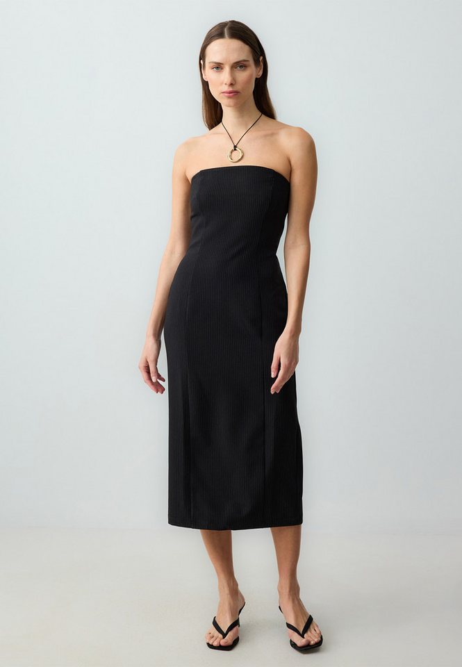 Jimmy Key Midikleid Trägerloses Gemustertes Gewebtes Midikleid Mit Schmaler Passform von Jimmy Key