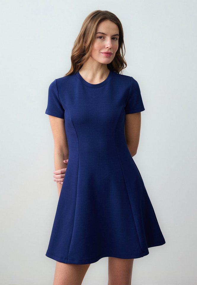 Jimmy Key Minikleid Gebreide mini-jurk met korte mouwen en ronde hals von Jimmy Key