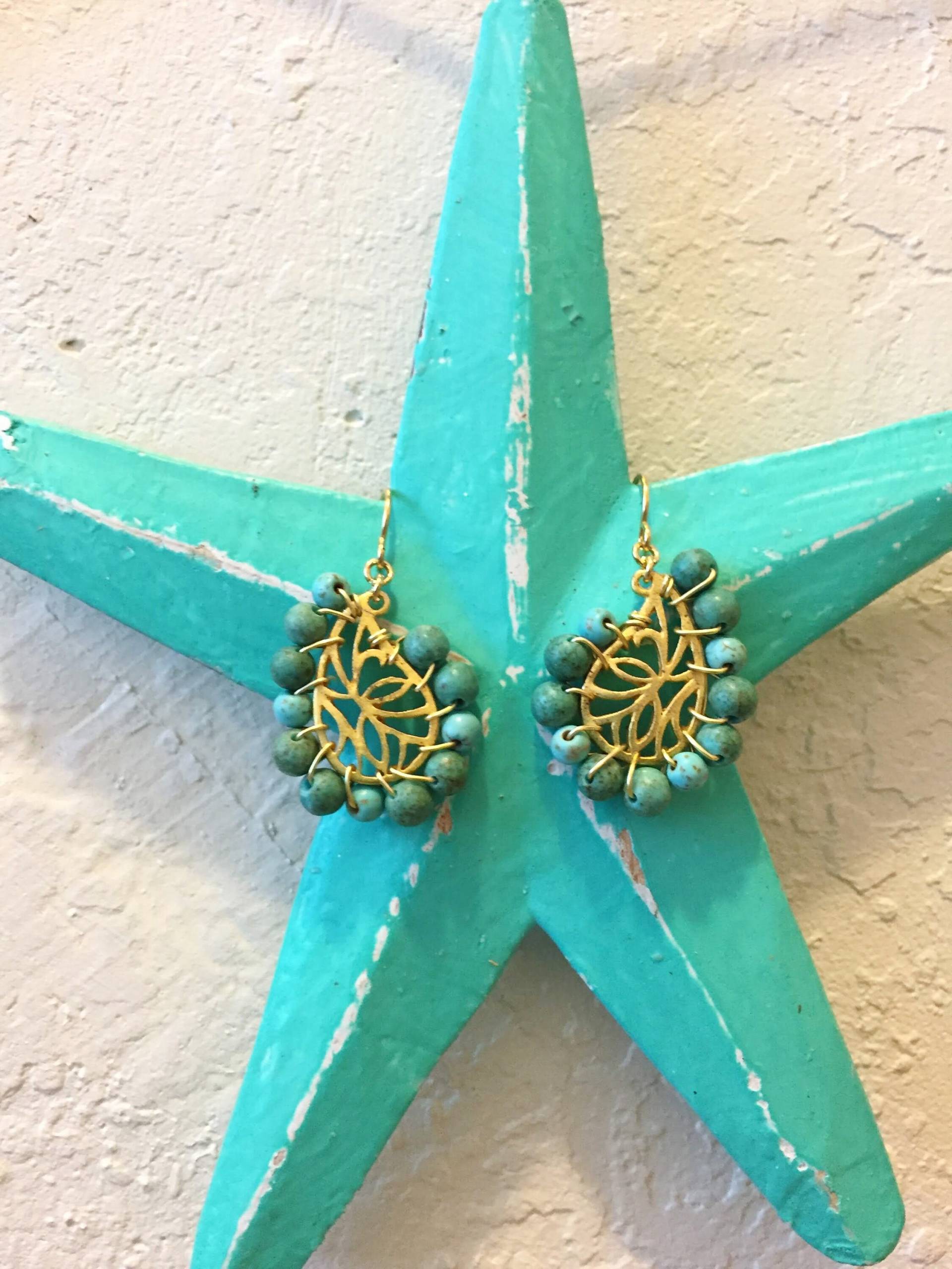 Messing Boho Ohrringe, Blatt Motiv Magnesit Ohrringe Aus Hawaii Messing Boho Ohrringe, Blatt Motiv Magnesit Ohrringe Aus Hawaii von JimmyCreationHawaii