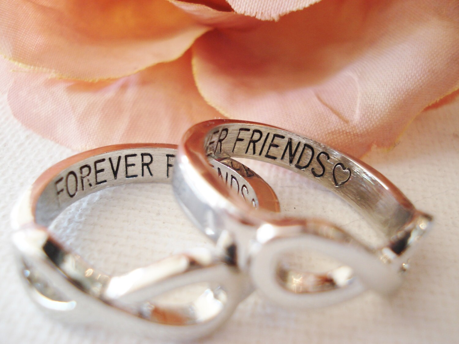2Er Set Ea Infinity Ring Silber Forever Friends Graviert, Für Immer Freunde, Sie Und Mich, Unendlich, Immer von JinMadeJewelry