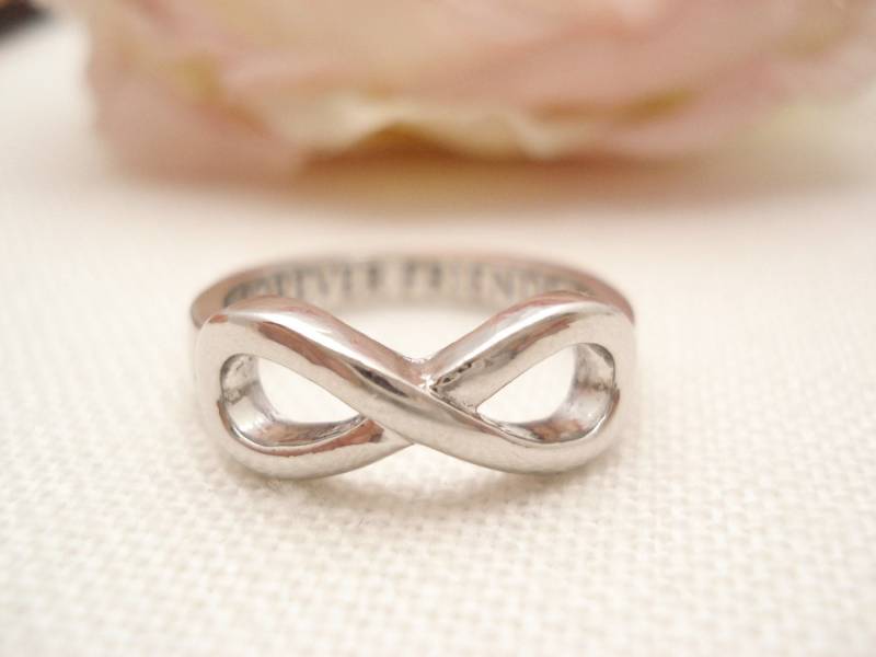 Beste Freunde, Für Immer Schwestern, Große Sis, Lil Sis Infinity Ring, Sorority Geschenk, Schwestern Und Kleine Ring von JinMadeJewelry