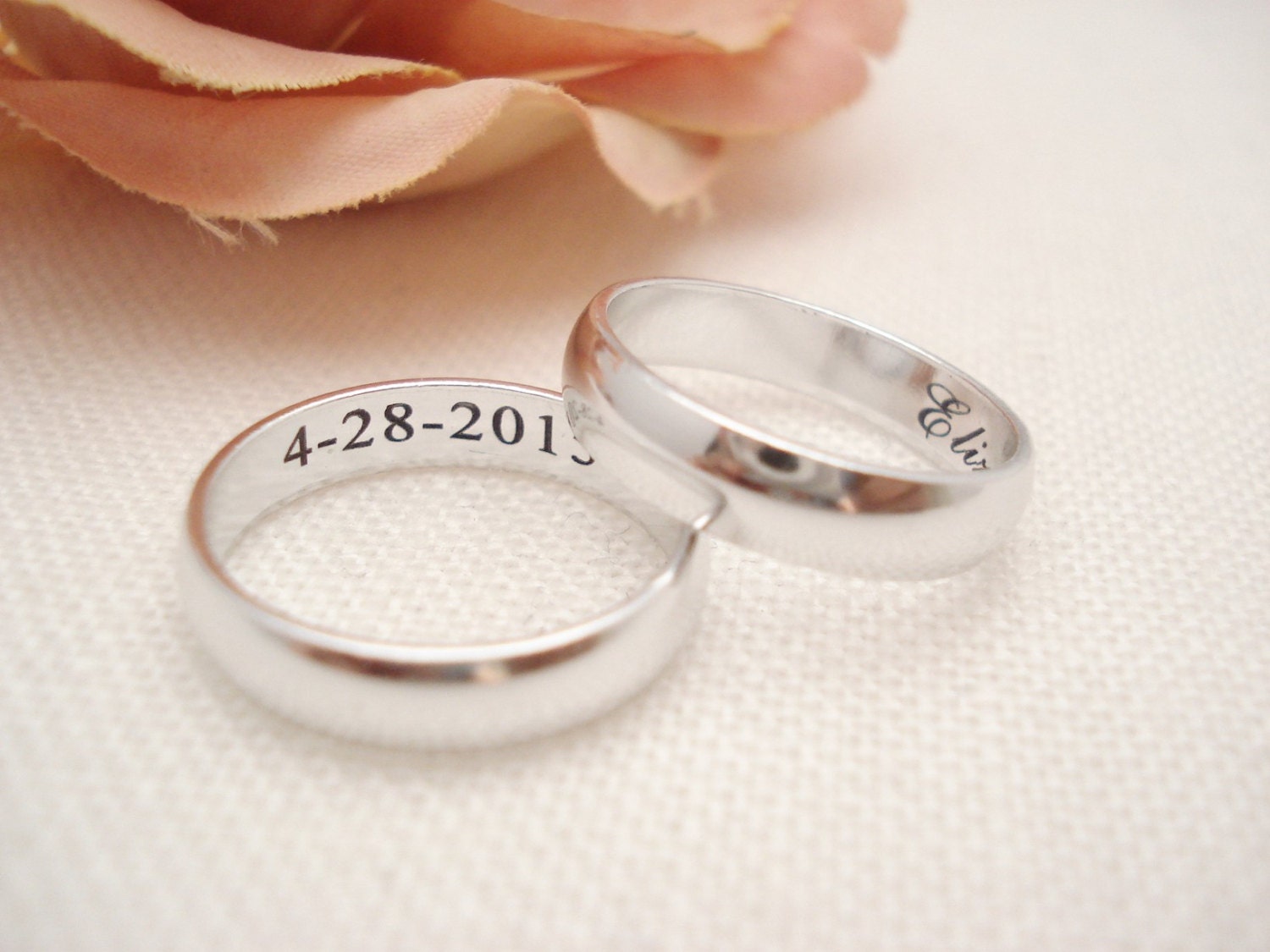 Personalisierter Sterling Silber Ring 4mm Band ...individuell Gravierbarer Ring, Eternity Best Friends Versprechen Paar von JinMadeJewelry