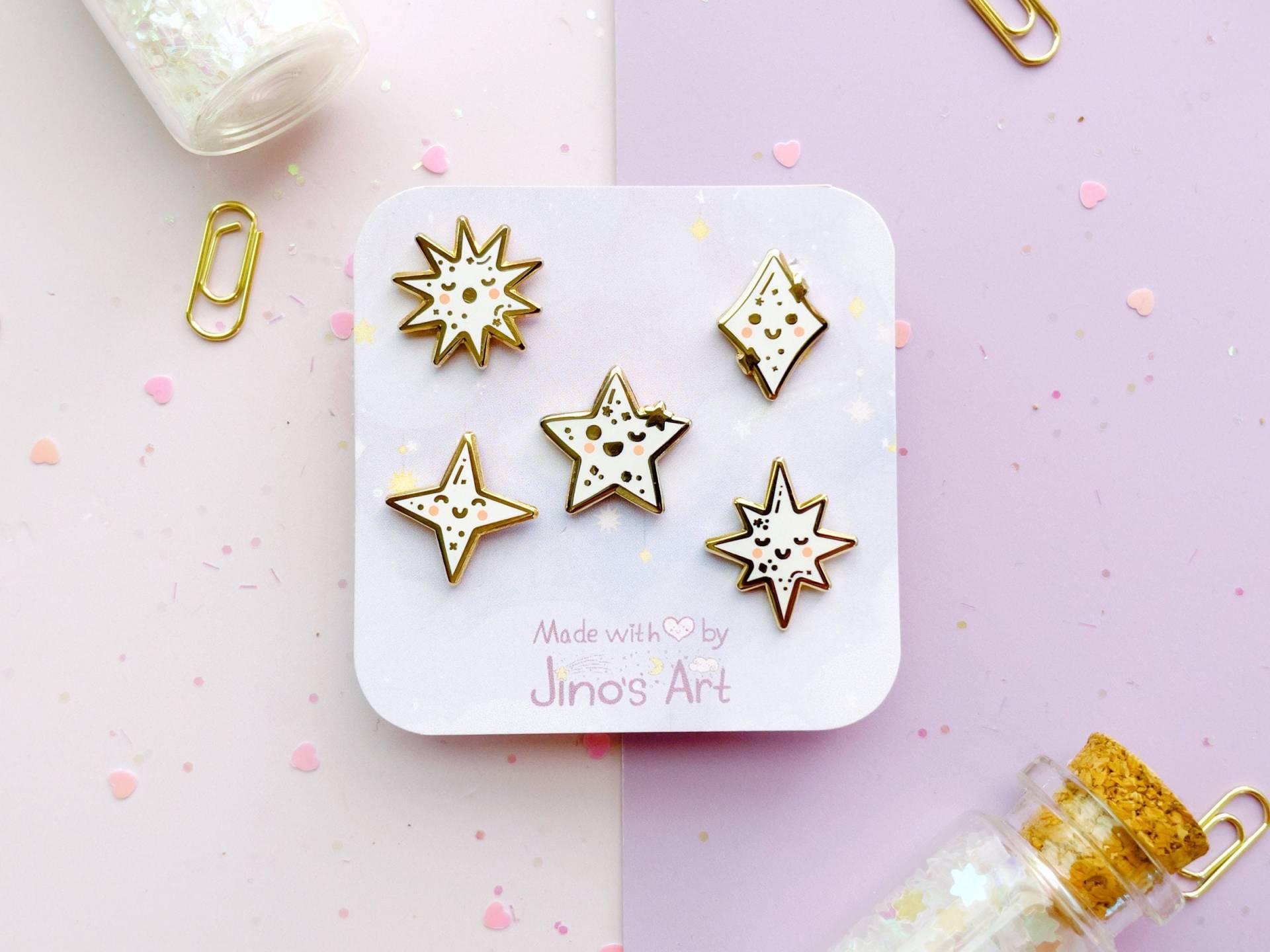 Mini Set Mit Sternenförmigen Und Glitzernden Hard Enamel Pins in Weiß - Süße Verträumte Wolken Kollektion | Füllnadel Frühlingsgeschenk von Jinosart