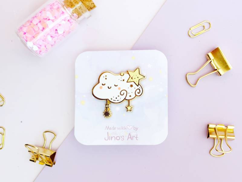 Verträumter Und Glänzender Sternchen Wolke Hard Emaille Pin - Aus Der Cute Dreamy Clouds Kollektion | Frühlingsgeschenk von Jinosart