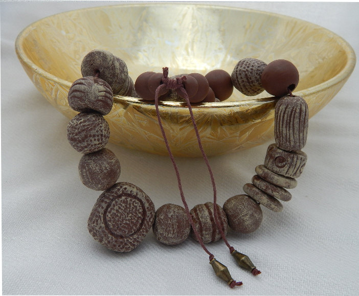 staubige Trüffel Boho Chunky Bead Halskette-Unique & Hand-Crafted N123 von JintiWildChic